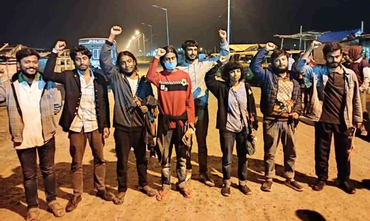 আজকের দেশব্রতী : ১৭ ফেব্রুয়ারী ২০২২ (অনলাইন সংখ্যা)