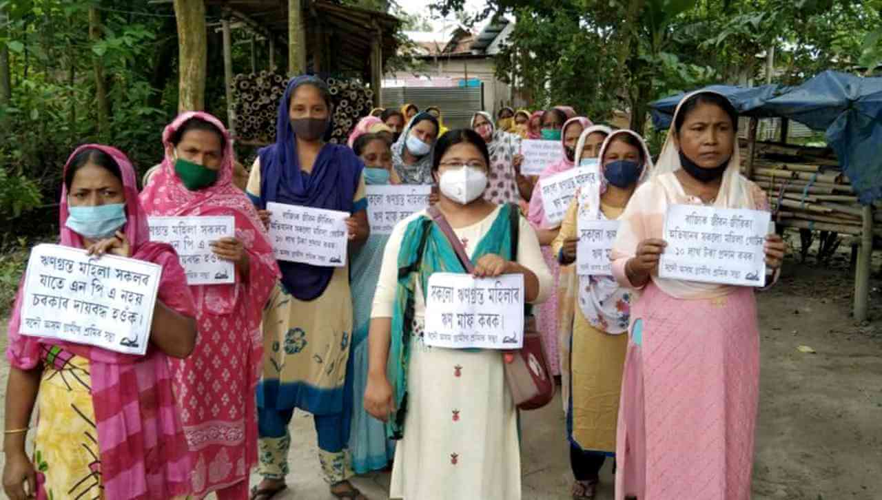 মাইক্রোফিন্যান্স কোম্পানির ঋণে জর্জরিত মানুষের কিডনি বিক্রির শোকভরা কথা