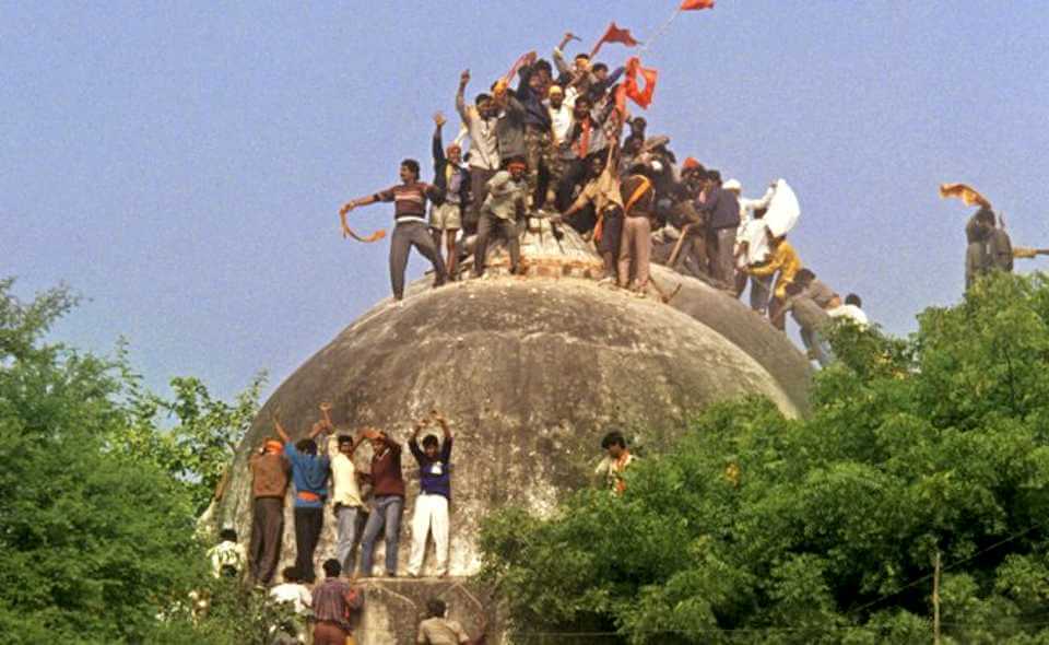 ৫ আগস্ট প্রতিবাদ : বাবরি ধ্বংসের অপরাধীদের শাস্তি দাও
