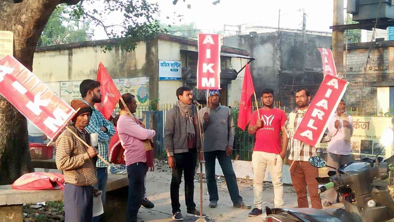ধান কেনার চাপ বাড়াতে জেলায় জেলায় বিডিও ডেপুটশন
