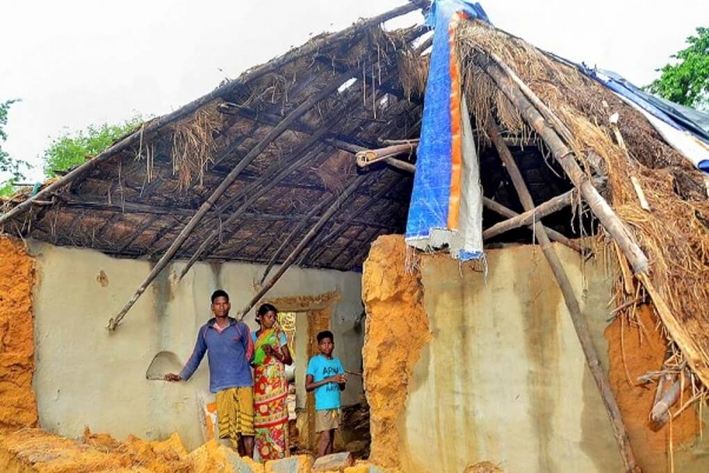 বিধ্বংসী আমপান ঝড়ে ক্ষতিগ্রস্ত বাংলার ত্রাণ, পুনর্বাসন ও পুনর্গঠনের জন্য সর্বাত্মক উদ্যোগ জরুরি – অবিলম্বে জাতীয় বিপর্যয় ঘোষণা কর