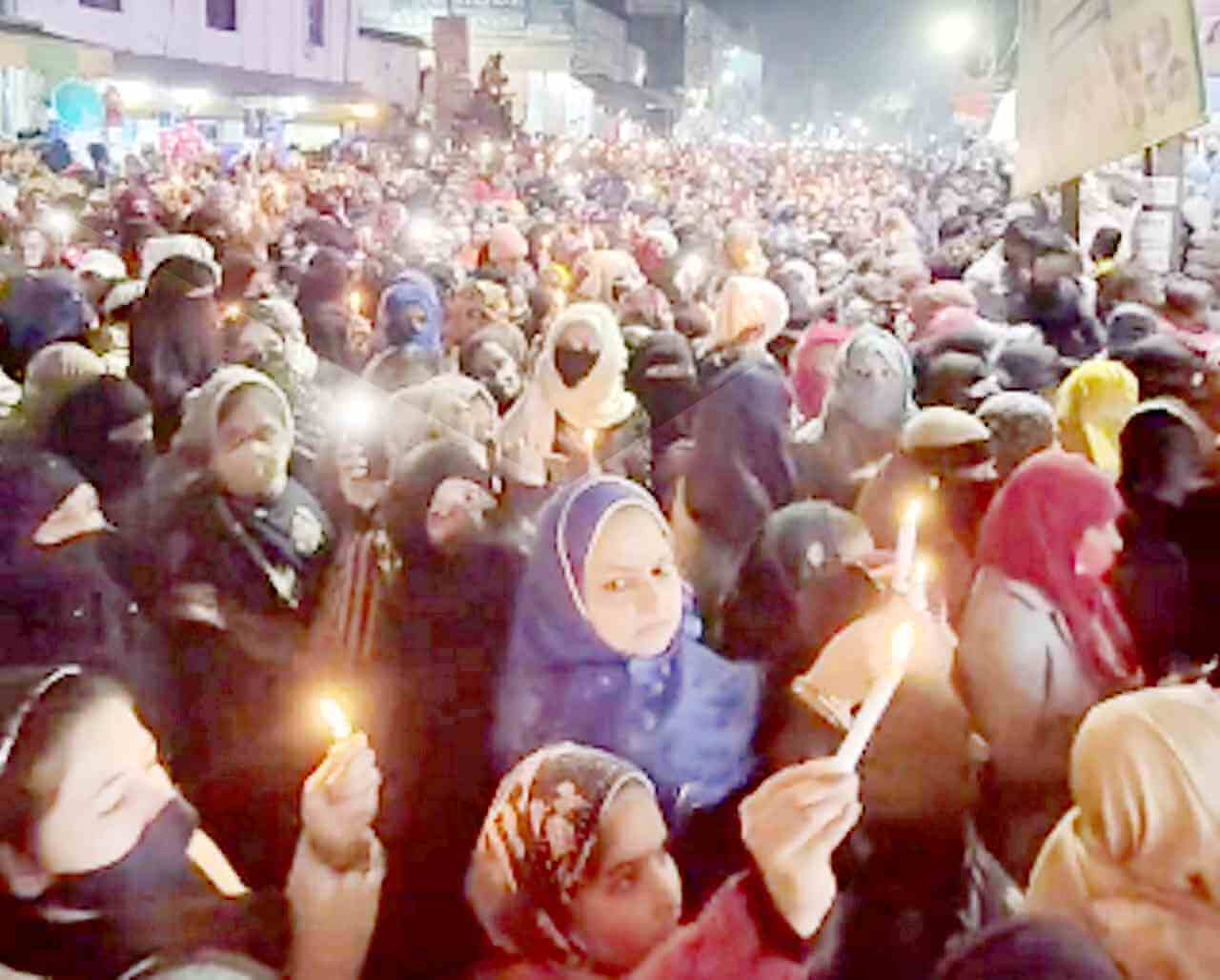 চাপের মুখে ৫০,০০০ বসবাসকারীর উচ্ছেদ ঠেকানো গেল হলদোয়ানিতে