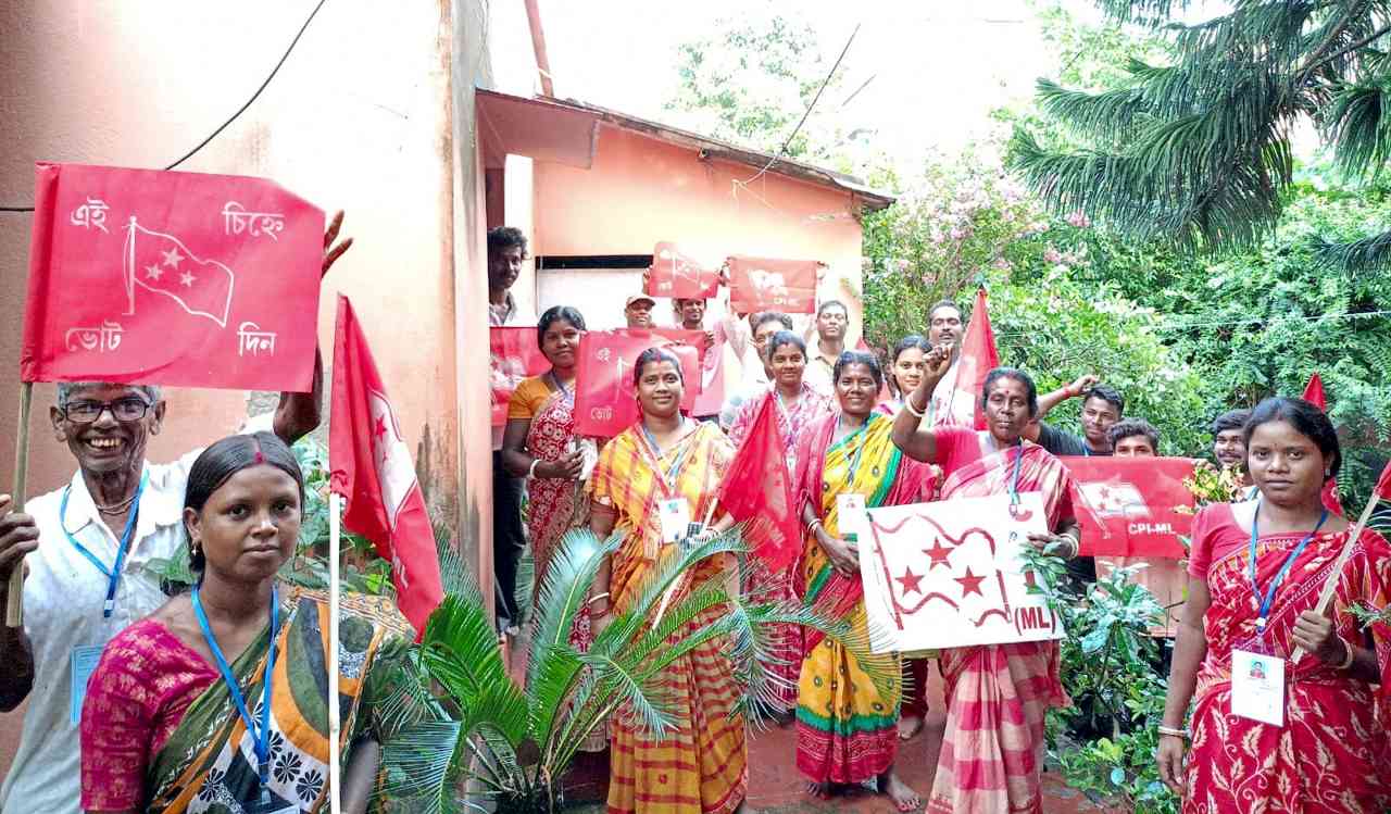 পঞ্চায়েত নির্বাচন ও মেয়েদের ক্ষমতায়ন : রক্তস্নাত ত্রিস্তরীয় পঞ্চায়েত নির্বাচনে হুগলি জেলার মহিলা প্রার্থীদের ভূমিকা কেমন ছিল সেই সম্পর্কে দু-চার কথা