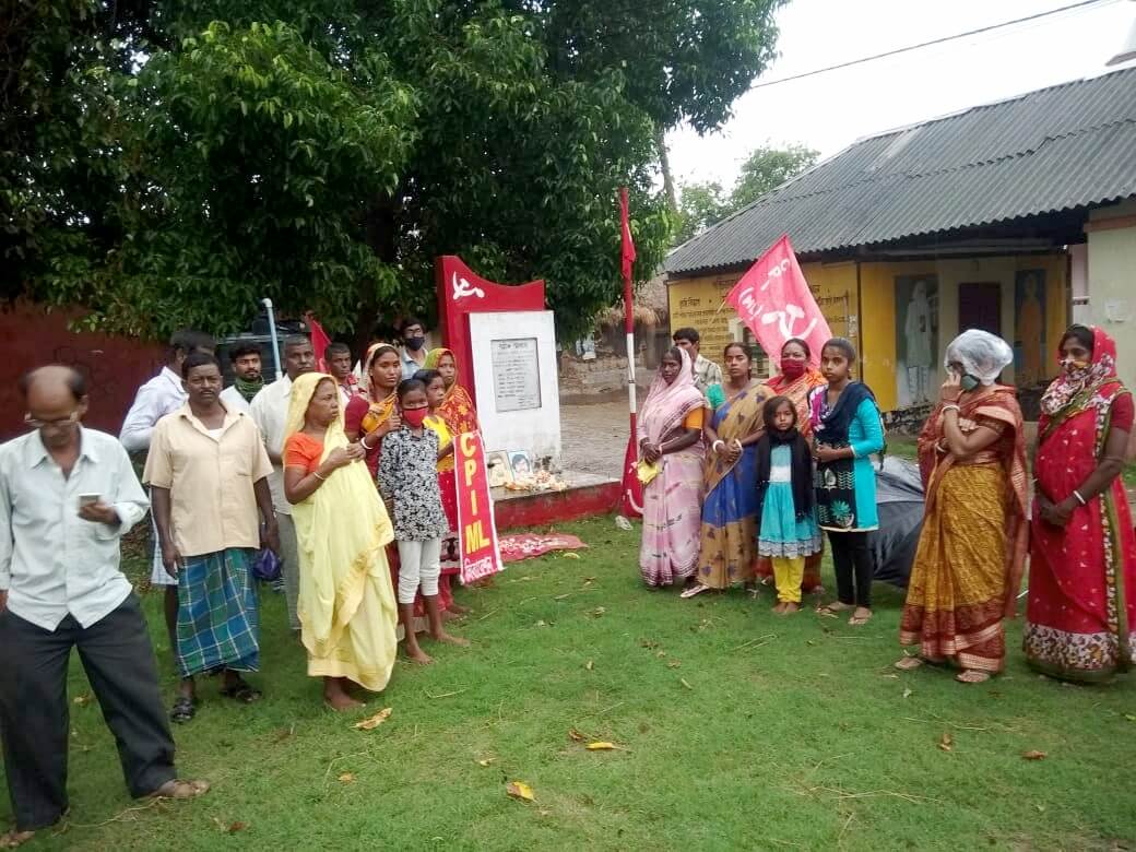করন্দার শহীদ দিবস পালন