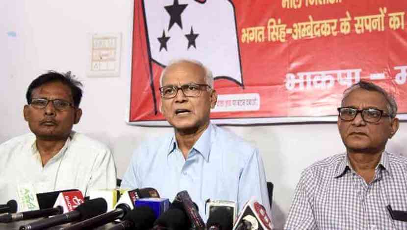 বিজেপি-জেডিইউ সরকার সমস্ত দায়-দায়িত্ব থেকে হাত ধুয়ে ফেলে এখন বিহার নির্বাচনকে হাতিয়ে নেওয়ার চেষ্টা করছে