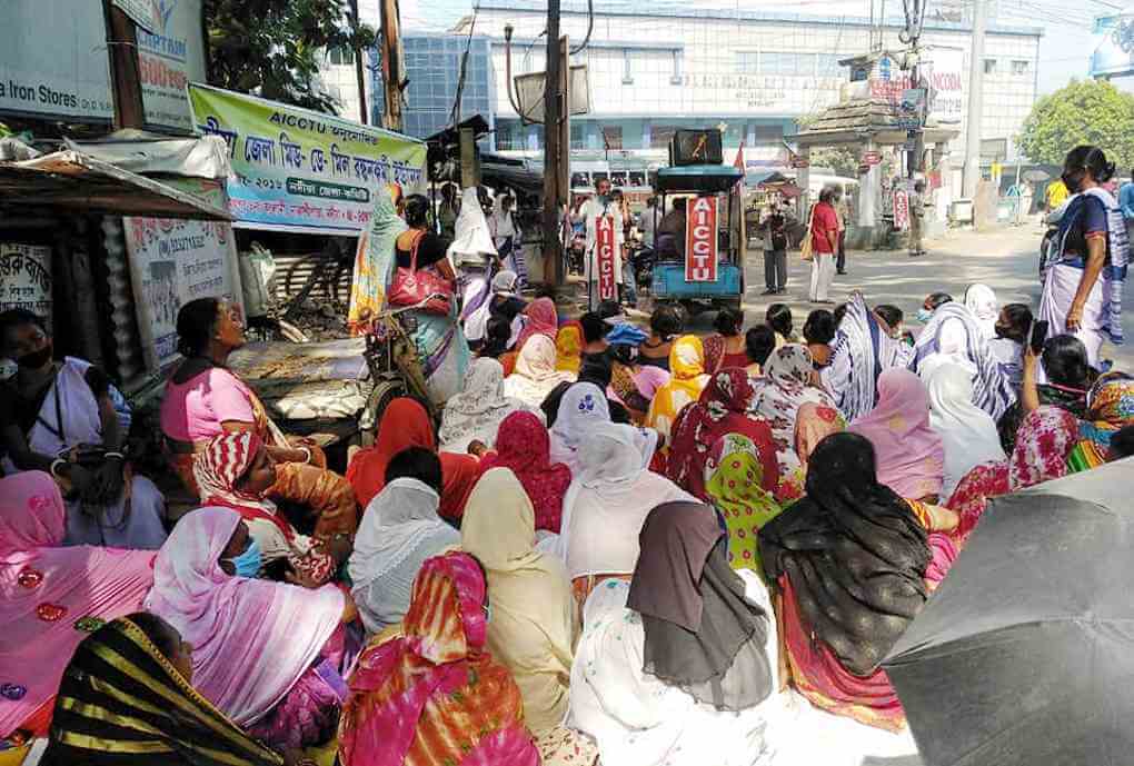 নদীয়া জেলায় মিড-ডে-মিল রন্ধনকর্মী সহ অসংগঠিত ক্ষেত্রের শ্রমজীবীদের বিক্ষোভ ডেপুটেশন