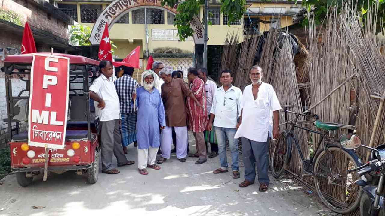কাজ ও আবাস : পঞ্চায়েতের কিসসা