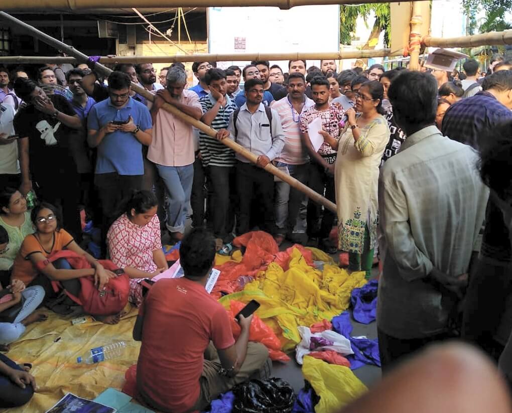 রাজ্য সরকারের চরম ব্যর্থতা ও ঔদাসীন্যে সরকারি হাসপাতালগুলিতে চিকিৎসা পরিষেবা চরম সঙ্কট