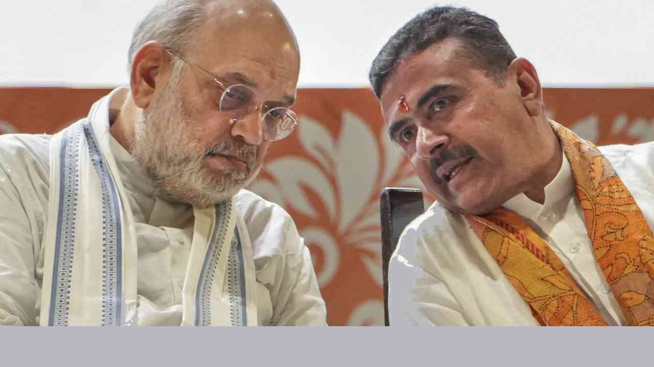संघ परिवार अपनी ‘बंगाल प्रयोगशाला’ तैयार करने में जरा भी समय बर्बाद नहीं कर रहा है: विपक्ष के लिए इंतजार करना और देखते रहना ठीक नहीं होगा